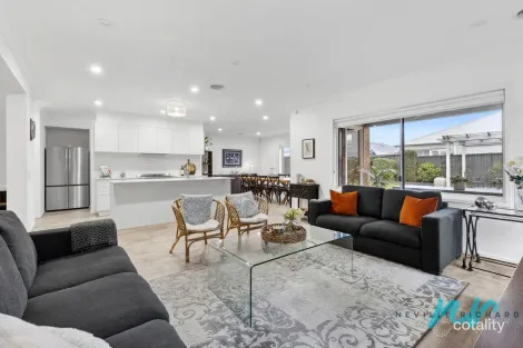 Property photo of 20 Monahan Drive St Leonards VIC 3223
