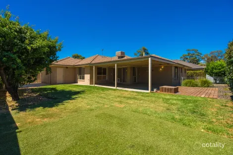 166 Hotham Cct, Thurgoona, NSW 2640