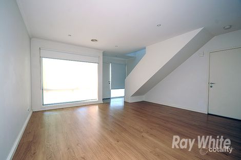 Property photo of 24 St James Park Drive Mulgrave VIC 3170