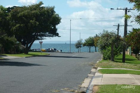 17 Harvey Rd, St Leonards, VIC 3223