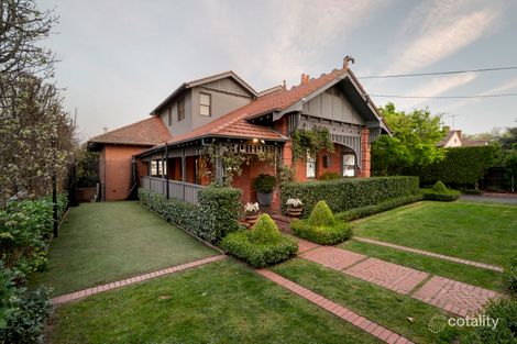 14 Salisbury Ave, Mont Albert, VIC 3127