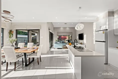 Property photo of 8 Francis Avenue Broadview SA 5083