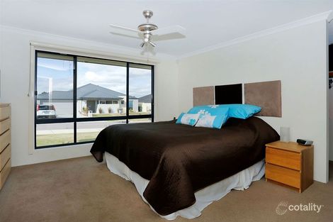 Property photo of 11 Lynella Circuit Banksia Grove WA 6031