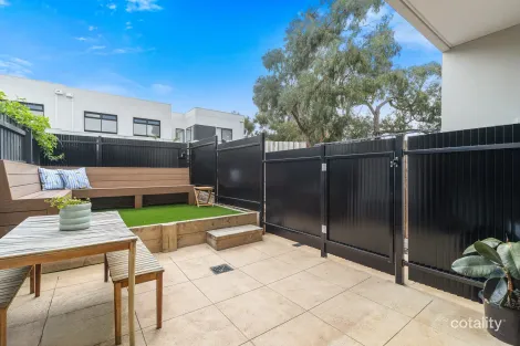 Property photo of 6 Wineglass Walk Carrum Downs VIC 3201
