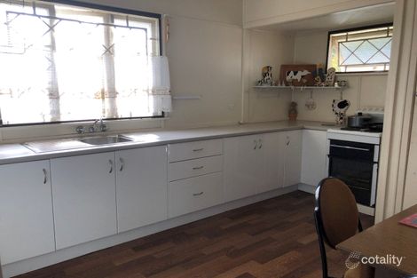 Property photo of 32 Cole Street Booval QLD 4304