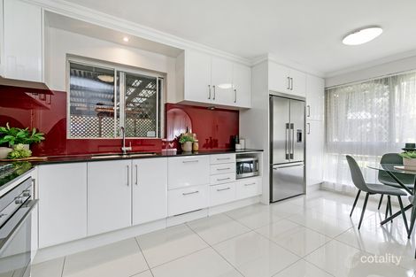 Property photo of 11 Stonehenge Boulevard Para Vista SA 5093