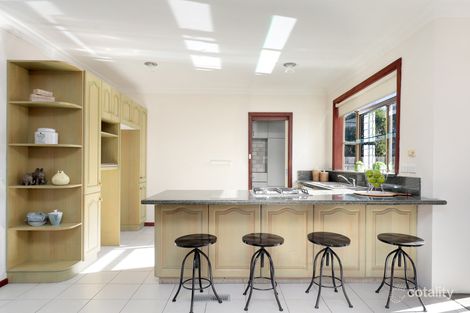 Property photo of 2 Dumbarton Street Reservoir VIC 3073
