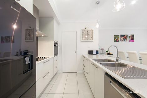 Property photo of 16 Supplejack Court Mount Low QLD 4818