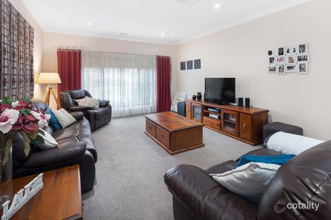 Property photo of 3 Modestino Place Mitchell Park VIC 3355