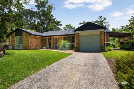 Property photo of 19 Bulgoon Crescent Ocean Shores NSW 2483