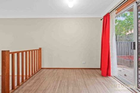 Property photo of 16/4 Jacquinot Place Glenfield NSW 2167