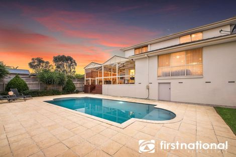 Property photo of 3 Nightingale Crescent Berwick VIC 3806