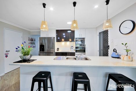 Property photo of 1 Cowrie Court Burrum Heads QLD 4659