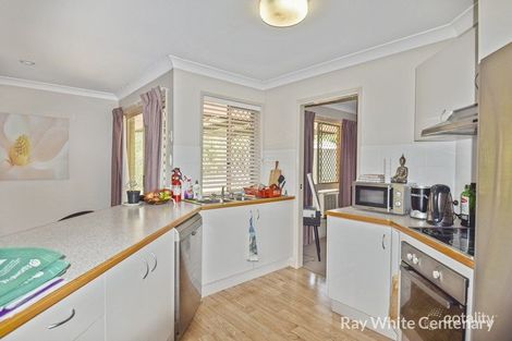 Property photo of 35 Flinders Crescent Forest Lake QLD 4078