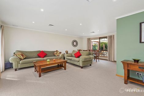 Property photo of 57 Langdale Drive Croydon Hills VIC 3136