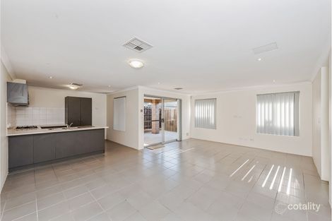 Property photo of 2/275 Boardman Road Canning Vale WA 6155