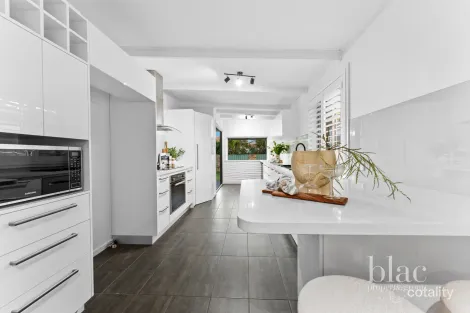 Property photo of 7 Windsor Street Margate QLD 4019