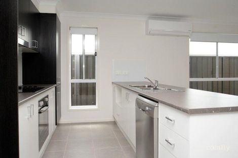 Property photo of 57 Robert Street Tenambit NSW 2323