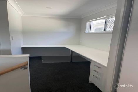 Property photo of 109 Macquarie Circuit Fitzgibbon QLD 4018