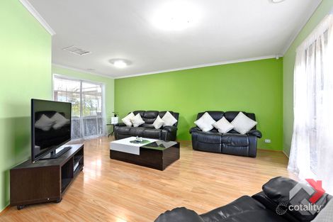 Property photo of 15 Wittenberg Court Narre Warren VIC 3805