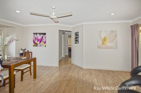 Property photo of 35 Flinders Crescent Forest Lake QLD 4078