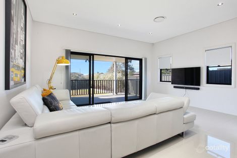 Property photo of 2/26 Marsden Road St Marys NSW 2760