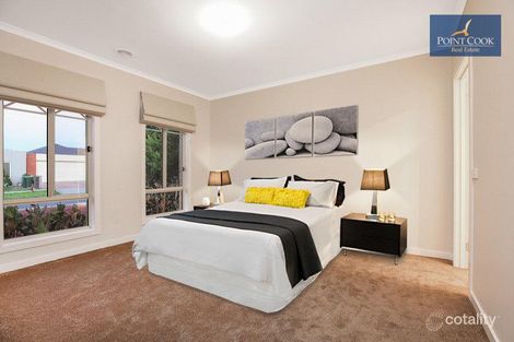 Property photo of 40 Sumner Crescent Point Cook VIC 3030