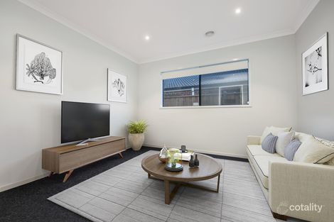 Property photo of 21 Carisbrooke Way Clyde North VIC 3978