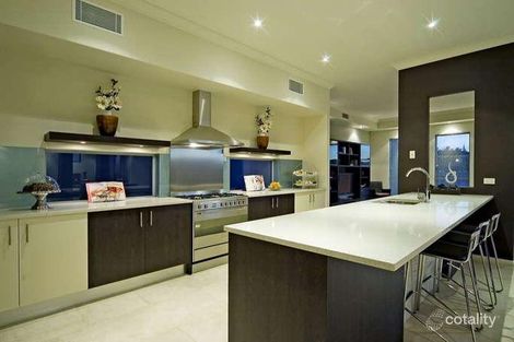 Property photo of 7420 Ellensbrook Drive Hope Island QLD 4212