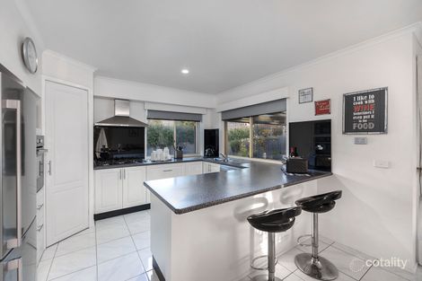 Property photo of 36 Alanbrae Terrace Attwood VIC 3049