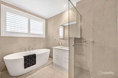 Property photo of 45 Singleton Road Balwyn North VIC 3104