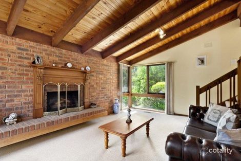 Property photo of 5 Avarn Court Eltham VIC 3095