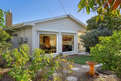 18 Parer St, Mount Martha, VIC 3934