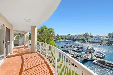 10/20 Canal Ave, Runaway Bay, QLD 4216