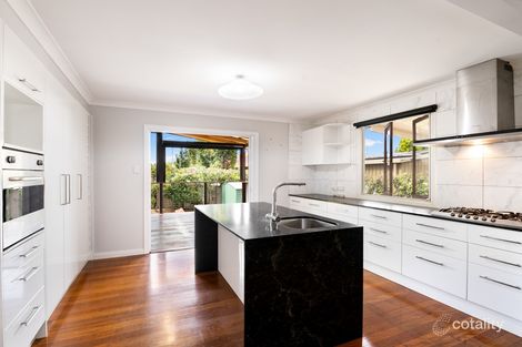 Property photo of 25 Roby Street Wynnum QLD 4178