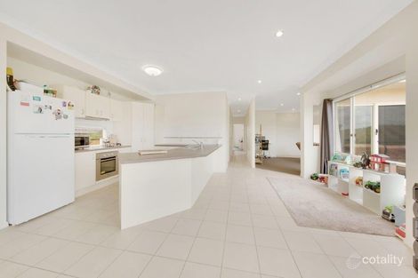 Property photo of 16 View Point Way New Auckland QLD 4680