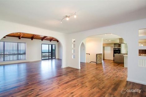 Property photo of 8 Gannet Court Hallett Cove SA 5158