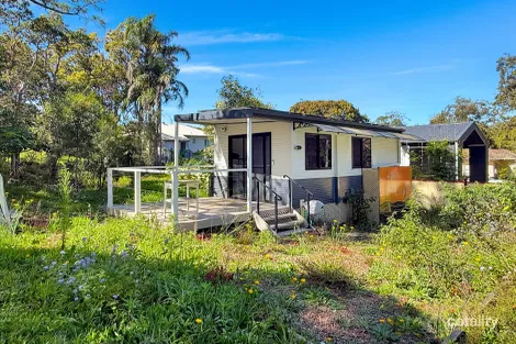 16 Rhodes St, Macleay Island, QLD 4184