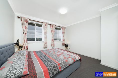 Property photo of 10 Foskett Road Edmondson Park NSW 2174