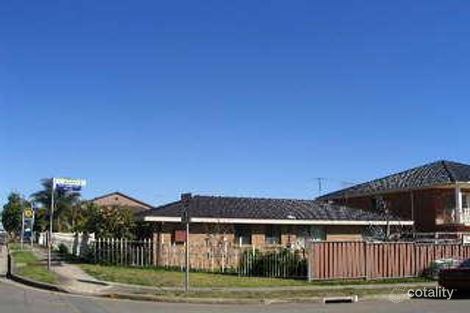 1 Sunny Pl, St Johns Park, NSW 2176