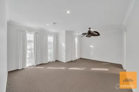 Property photo of 11 Pinrush Road Brookfield VIC 3338