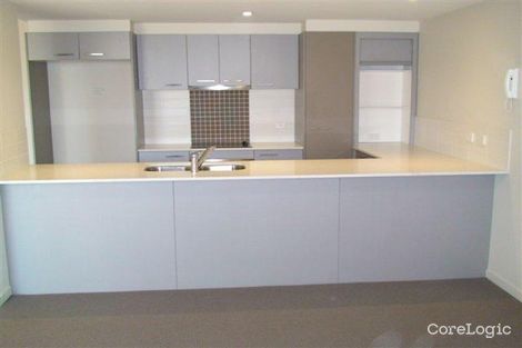Property photo of 17/12-18 Bayview Street Runaway Bay QLD 4216