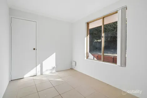 Property photo of 12 Selwyn Rise Greenfields WA 6210