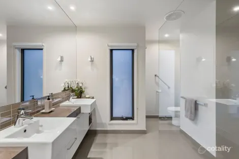 Property photo of 42 Second Drive Connewarre VIC 3227