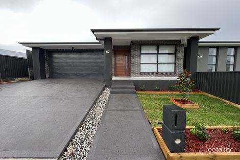 63 Julius Rd, Rosemeadow, NSW 2560