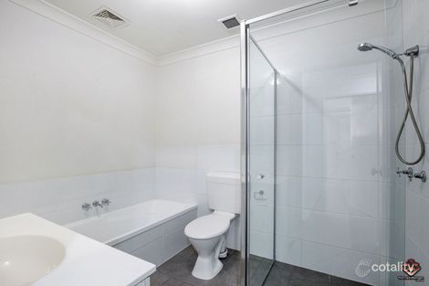 Property photo of 1040/6 Crestridge Crescent Oxenford QLD 4210