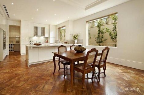 Property photo of 2/28 Springfield Avenue Toorak VIC 3142