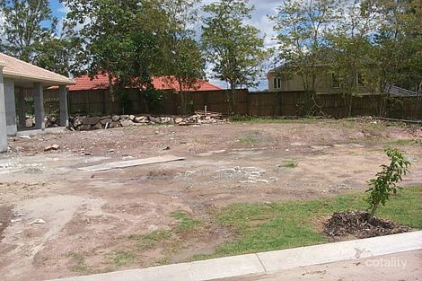 11 Peachtree Cl, Carindale, QLD 4152