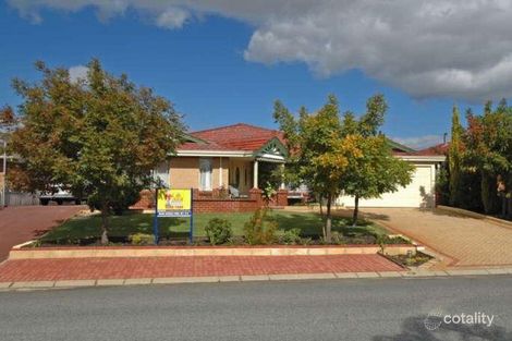 8 Giralia Pkwy, Ballajura, WA 6066