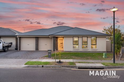 9 Venice Ave, Aldinga Beach, SA 5173